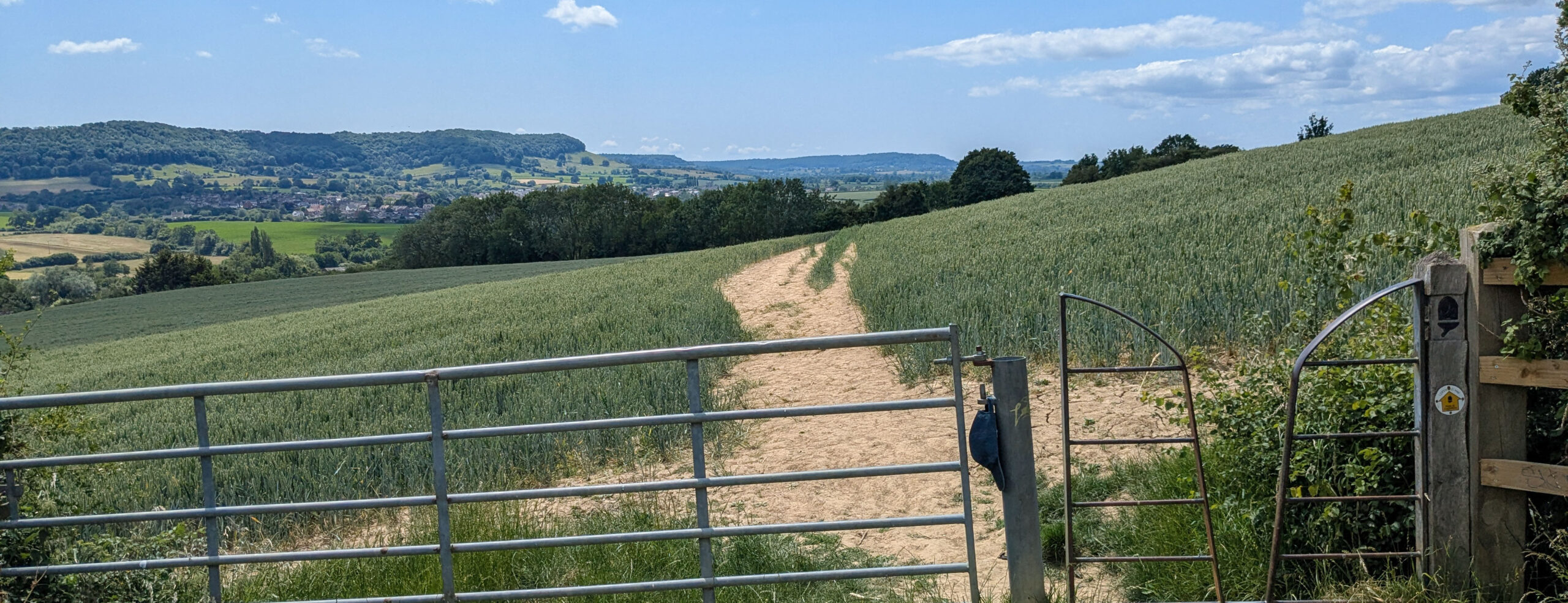 Je bekijkt nu Painswick – Coaley Peak (Cotswold Way E6)