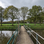 De brug steken we over en komen dan vlakbij Wijhe aan.