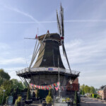 De oorspronkelijke molen dateert uit 1703. Inmiddels zit er een restaurant gevestigd.