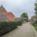Via de Bovenstraat lopen we Bronkhorst binnen.